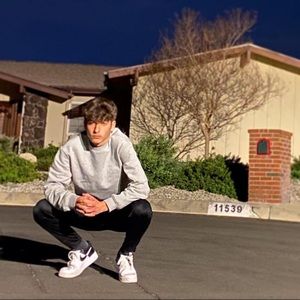 Meet your Posher, Egor